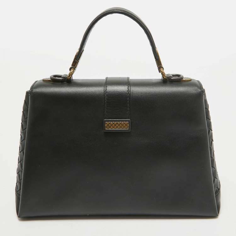 Pre Owned Bottega Veneta Black Leather Small Piazza Top handle Bag