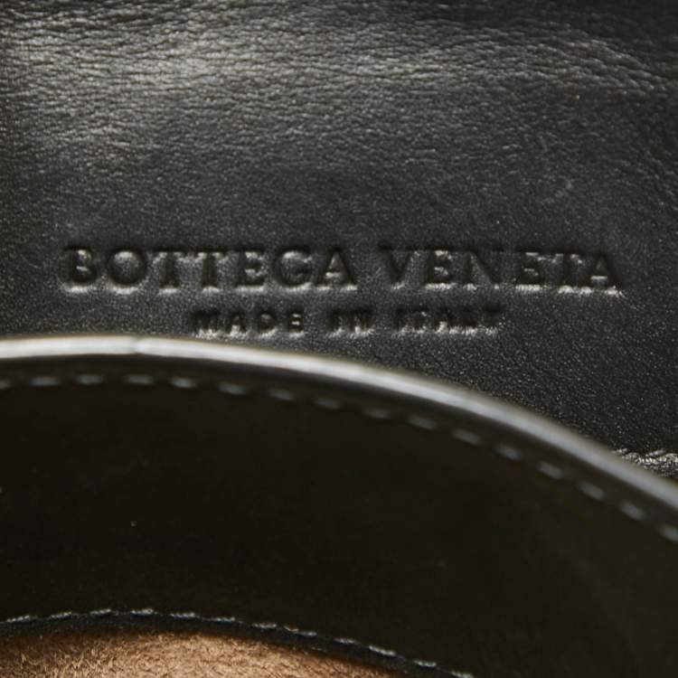 Pre Owned Bottega Veneta Black Leather Small Piazza Top handle Bag