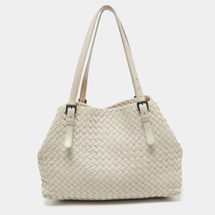 Pre Owned Bottega Veneta Off White Intrecciato Leather Cesta Tote