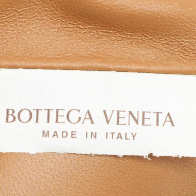 Pre Owned Bottega Veneta Brown Intrecciato Leather The Pouch Shoulder Bag