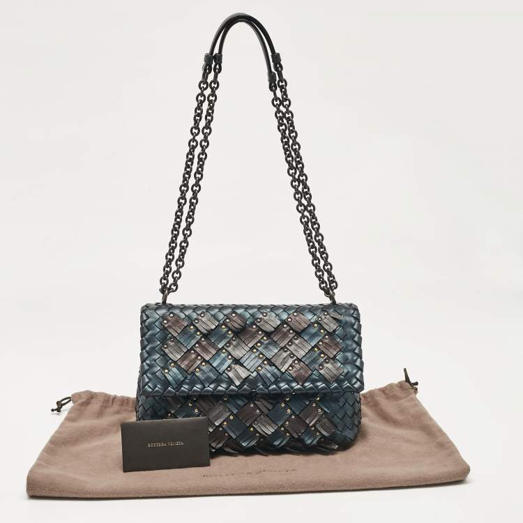 مملوكة مسبقًا Bottega Veneta Metallic Intrecciato Leather Small Fringe Olimpia Shoulder Bag