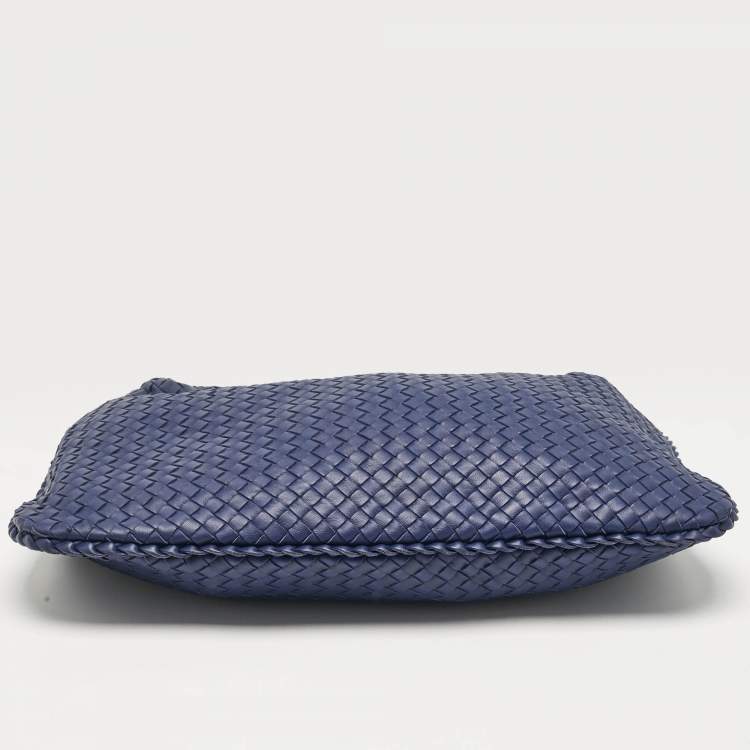 Pre Owned Bottega Veneta Blue Intrecciato Leather Large Veneta Hobo