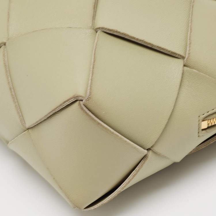 Pre Owned Bottega Veneta Light Green Intreccio Leather Small Cassette Camera Bag