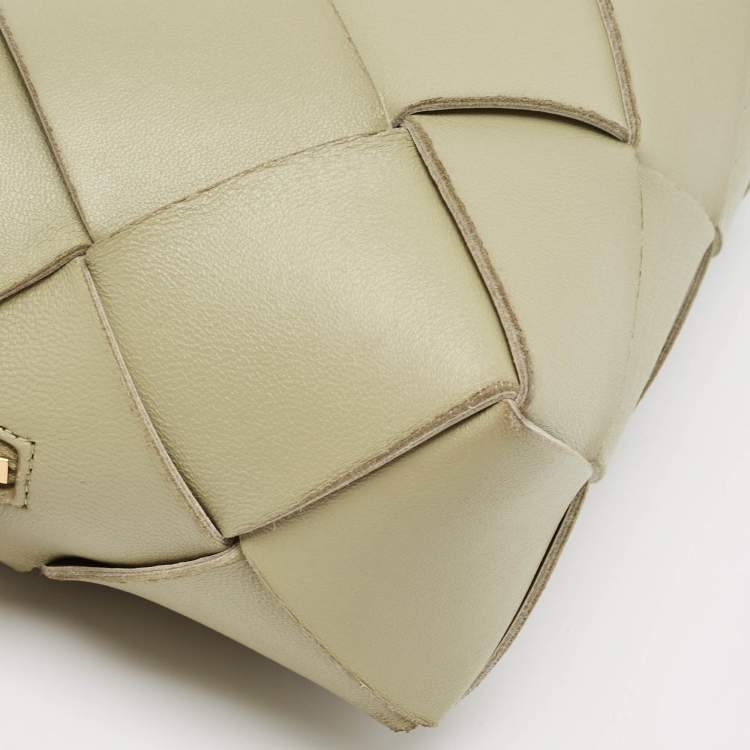 Pre Owned Bottega Veneta Light Green Intreccio Leather Small Cassette Camera Bag