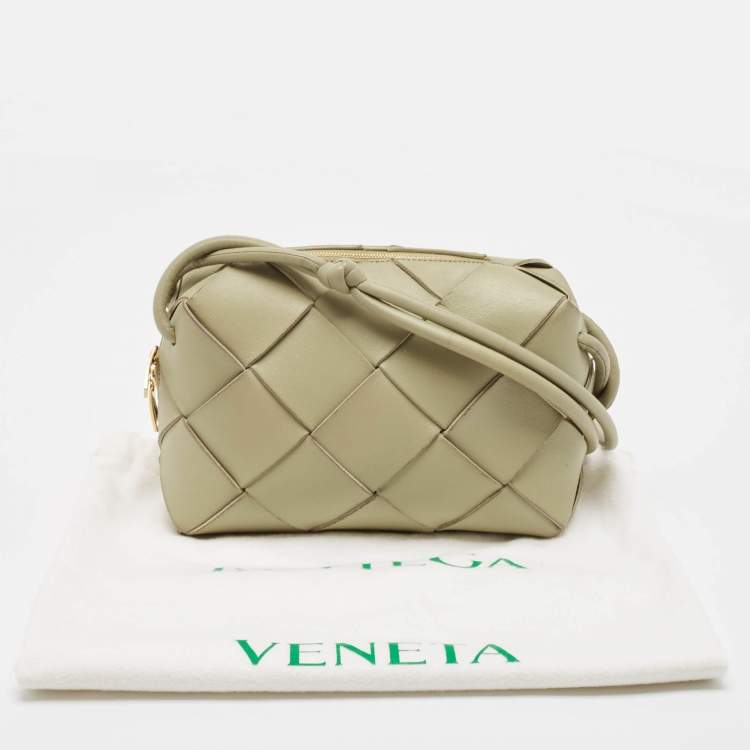 Pre Owned Bottega Veneta Light Green Intreccio Leather Small Cassette Camera Bag