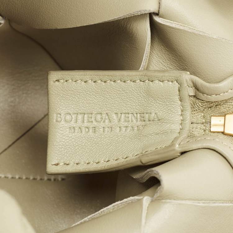 Pre Owned Bottega Veneta Light Green Intreccio Leather Small Cassette Camera Bag