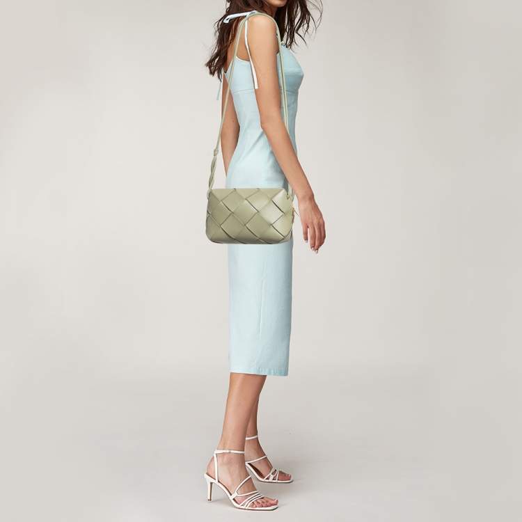 Pre Owned Bottega Veneta Light Green Intreccio Leather Small Cassette Camera Bag