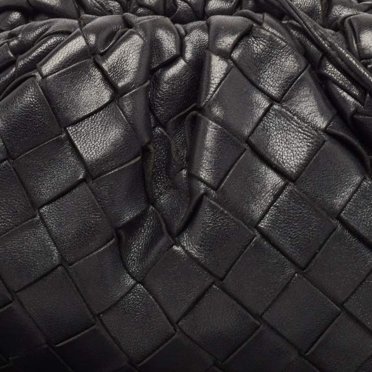 Pre Owned Bottega Veneta Black Intrecciato Leather Mini The Pouch Bag