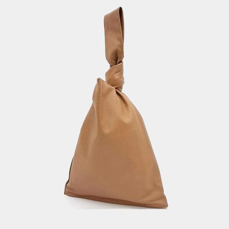 【BOTTEGA VENETA】BV TWIST BAG Bottega Veneta BV Twist bag Bottega Veneta | TLC US