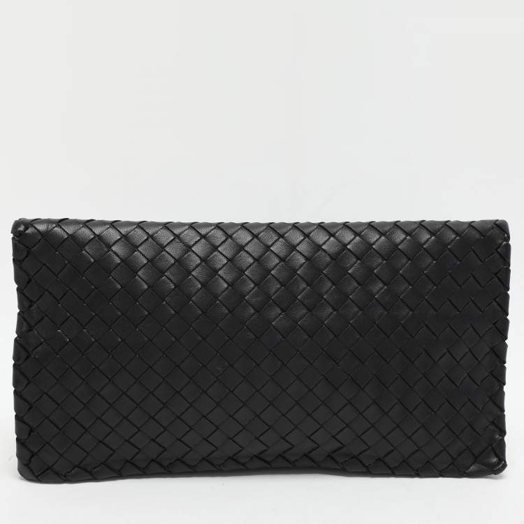 Pre Owned Bottega Veneta Black Intrecciato Leather Twist Lock Clutch