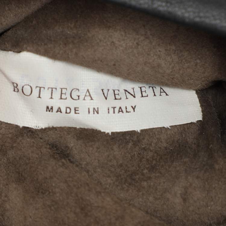 Pre Owned Bottega Veneta Black Intrecciato Leather Twist Lock Clutch