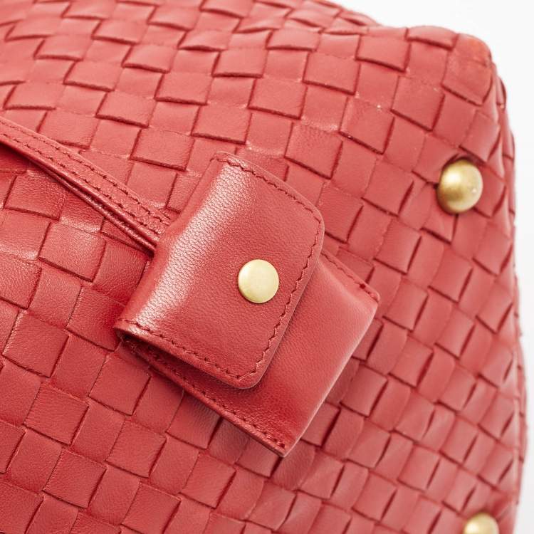 Pre Owned Bottega Veneta Red Intrecciato Leather Montaigne Satchel