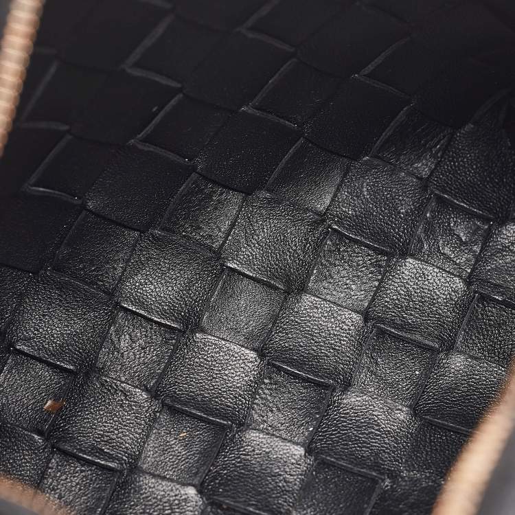 Pre Owned Bottega Veneta Black Glossy Intrecciato Leather Mini Loop Camera Bag