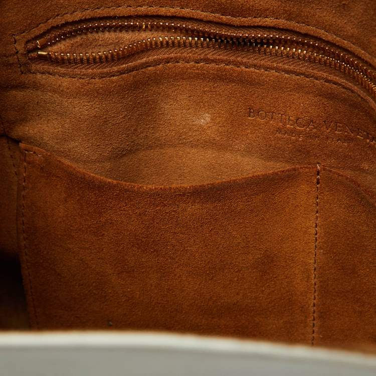 Pre Owned Bottega Veneta White Leather Shoulder Bag