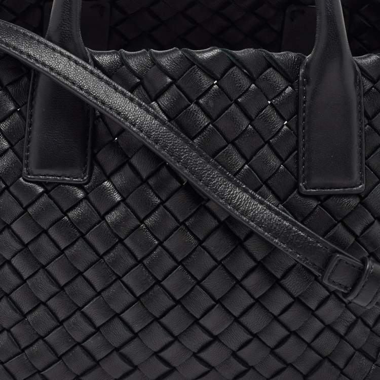 Pre Owned Bottega Veneta Black Intrecciato Leather Mini Cabat Tote