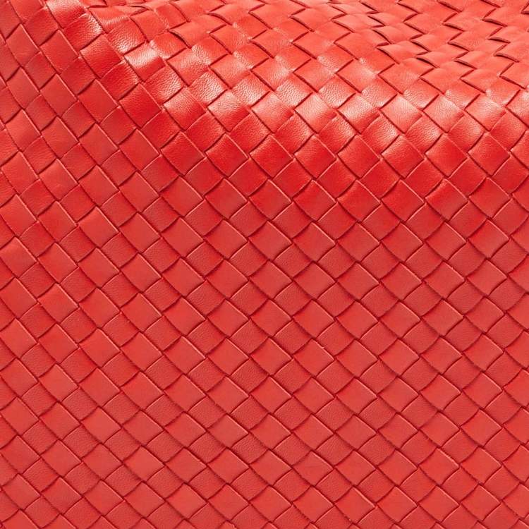 Pre Owned Bottega Veneta Red Intrecciato Leather Medium Veneta Hobo