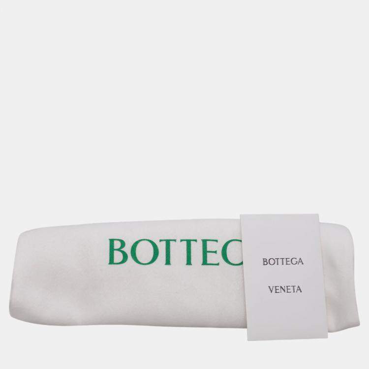 Pre Owned Bottega Veneta White Leather The Mini Pouch Belt Bag 