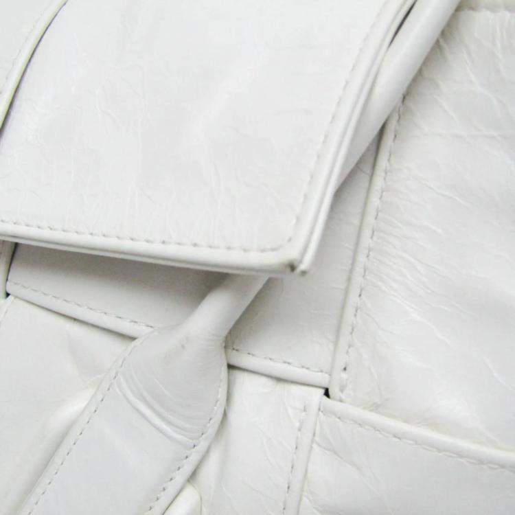 Pre Owned Bottega Veneta White Leather Mini The Arco Shoulder Bag