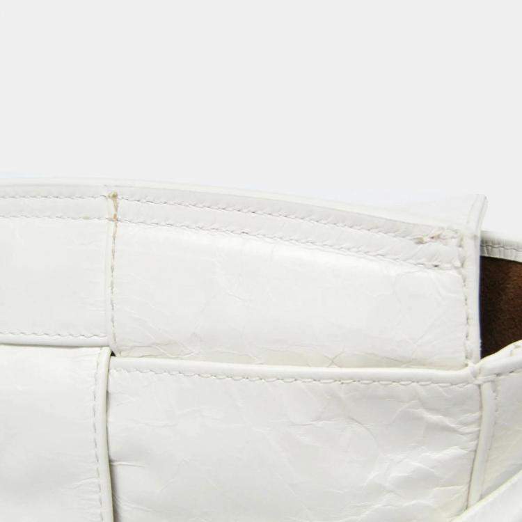 Pre Owned Bottega Veneta White Leather Mini The Arco Shoulder Bag