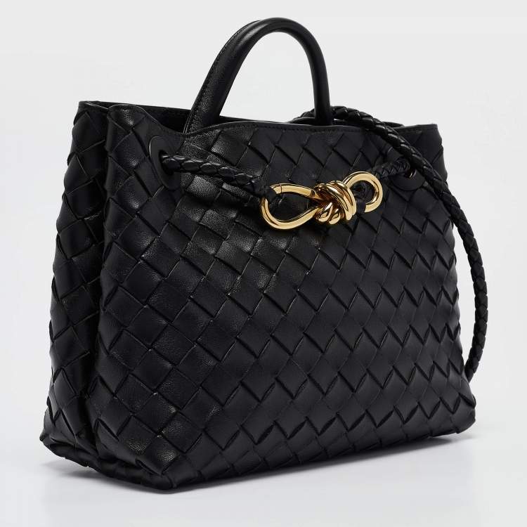 Pre Owned Bottega Veneta Black Intrecciato Leather Small Andiamo Top Handle Bag