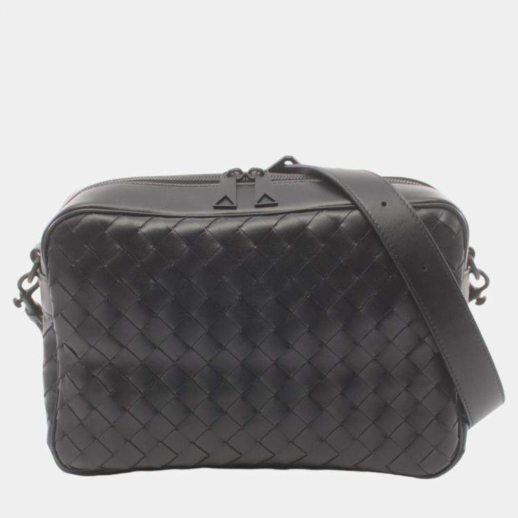 Pre Owned Bottega Veneta Intrecciato Medium Leather Black Camera Bag