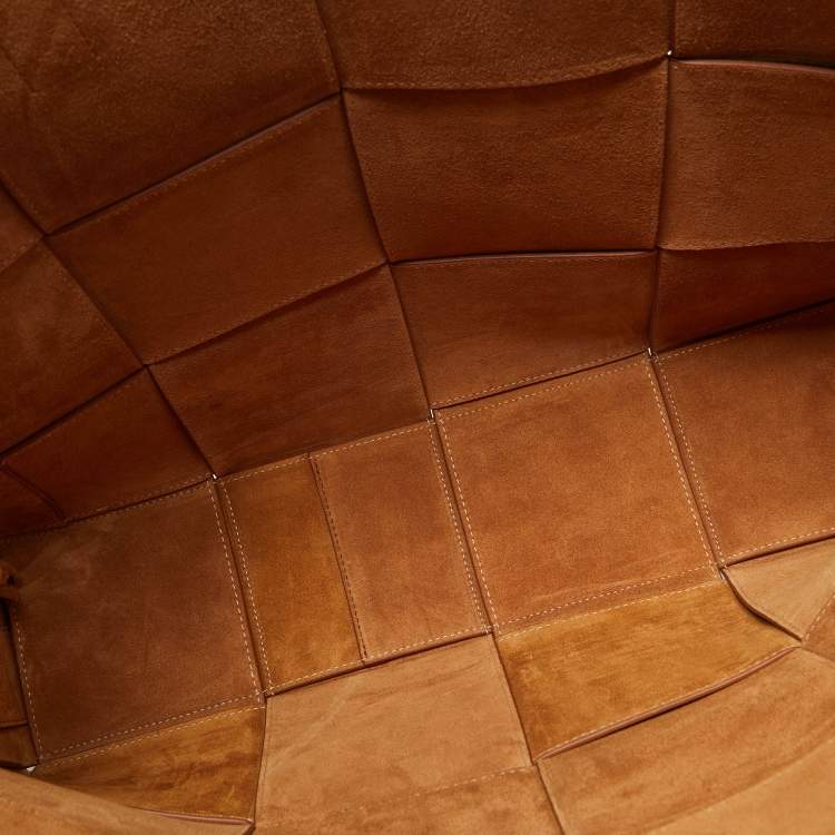 Pre Owned Bottega Veneta Brown Leather Large Arco Tote