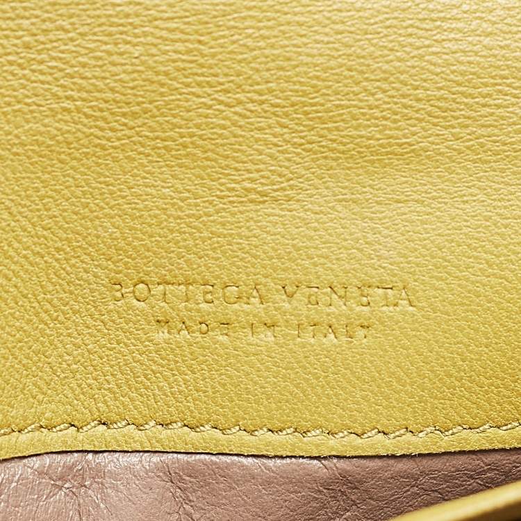 Pre Owned Bottega Veneta Lime Green Intrecciato Leather Flap Continental Wallet