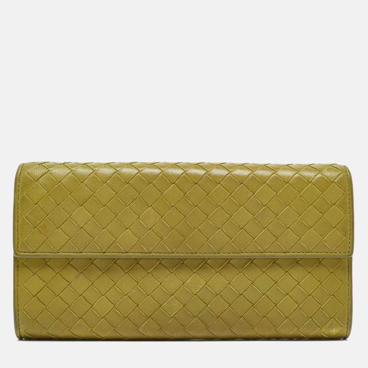 Pre Owned Bottega Veneta Lime Green Intrecciato Leather Flap Continental Wallet