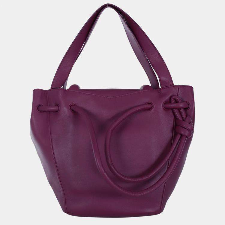 Pre Owned Bottega Veneta Leather Beak Bag