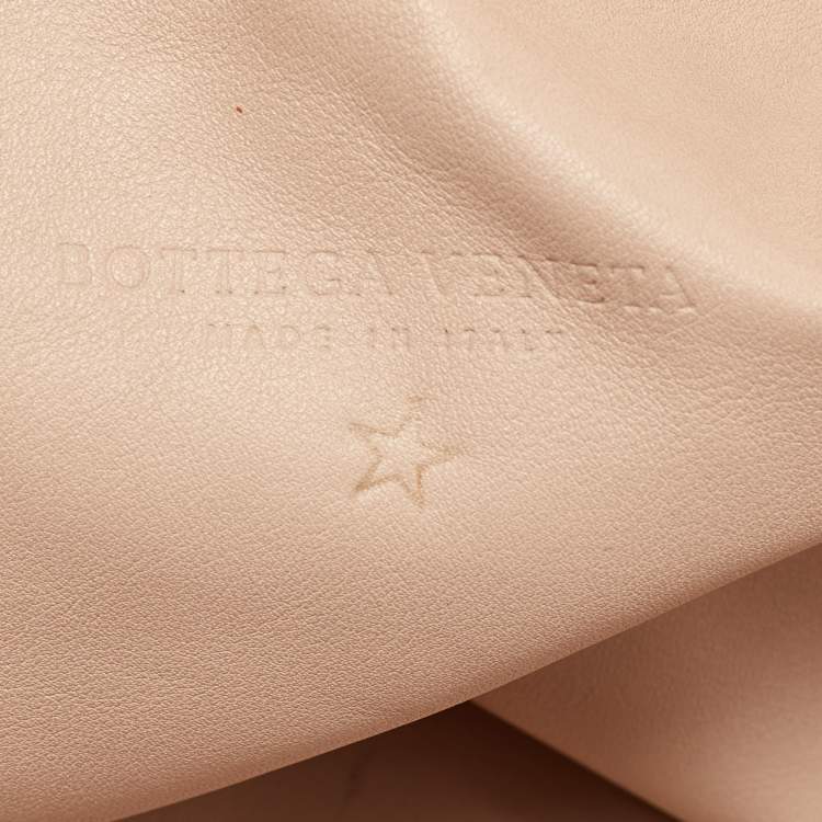Pre Owned Bottega Veneta Beige Leather Classic Pouch Clutch