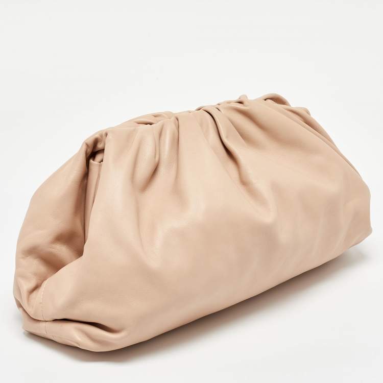 Pre Owned Bottega Veneta Beige Leather Classic Pouch Clutch