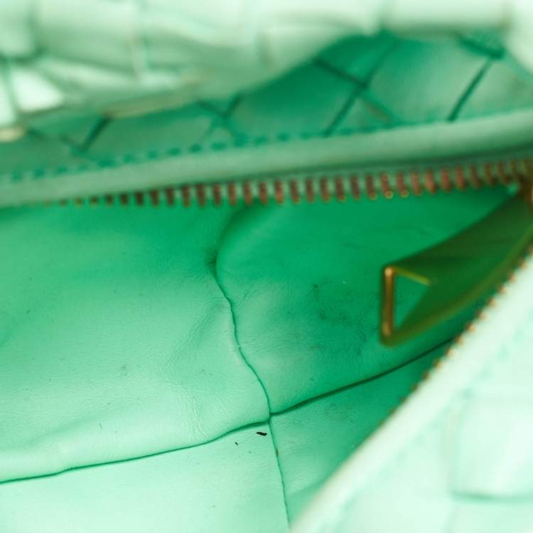 Pre Owned Bottega Veneta Light Green Leather Mini Jodie Hobo