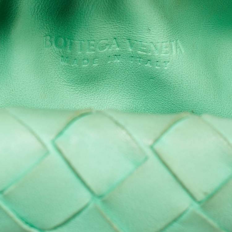 Pre Owned Bottega Veneta Light Green Leather Mini Jodie Hobo