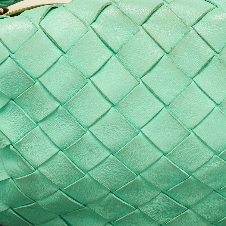 Pre Owned Bottega Veneta Light Green Leather Mini Jodie Hobo