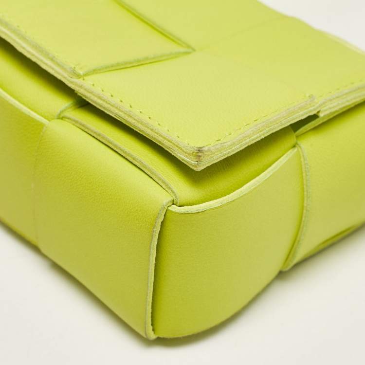 Pre Owned Bottega Veneta Neon Green Intrecciato Leather Mini Candy Cassette Crossbody Bag