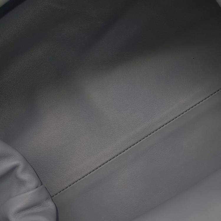 Pre Owned Bottega Veneta Butter Calf Pouch