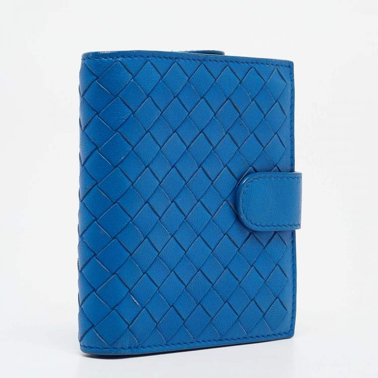 Pre Owned Bottega Veneta Blue Intrecciato Leather Compact Wallet