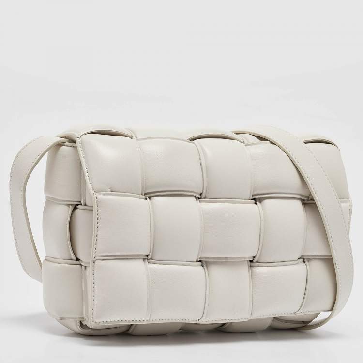 Pre Owned Bottega Veneta White Padded Leather Cassette Shoulder Bag
