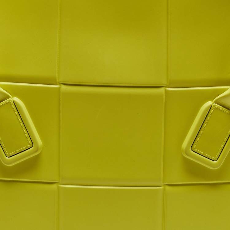 Pre Owned Bottega Veneta Yellow Rubber Large Arco Tote