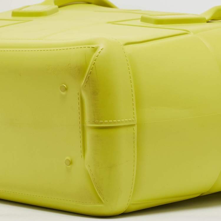 Pre Owned Bottega Veneta Yellow Rubber Large Arco Tote
