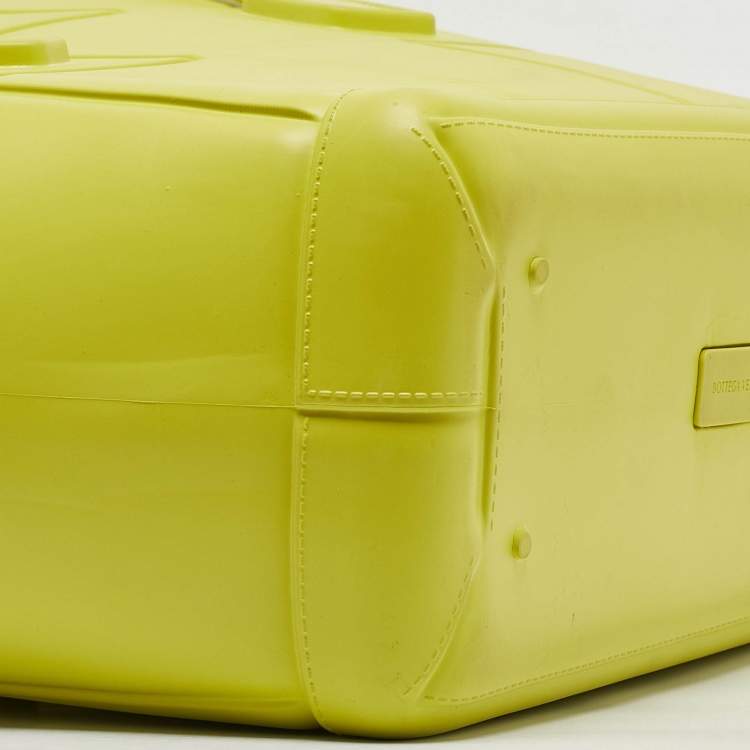 Pre Owned Bottega Veneta Yellow Rubber Large Arco Tote