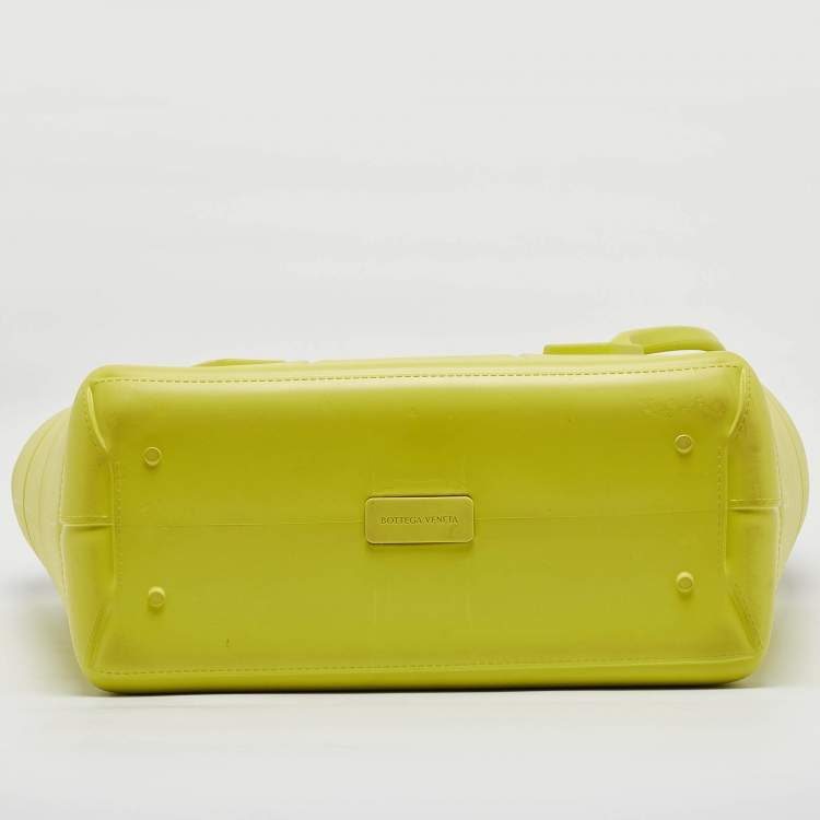 Pre Owned Bottega Veneta Yellow Rubber Large Arco Tote