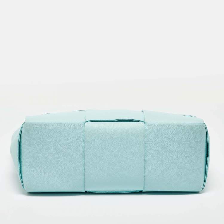 Pre Owned Bottega Veneta Light Blue Leather Small Arco Tote