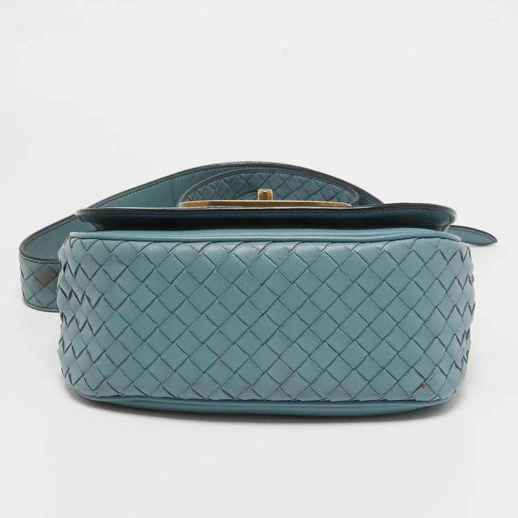 Pre Owned Bottega Veneta Stone Blue Intrecciato Leather Luna Shoulder Bag