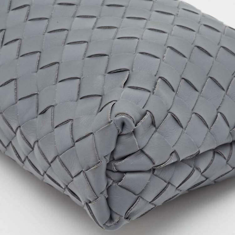 Pre Owned Bottega Veneta Grey Intrecciato Leather Oversized Zip Pouch 