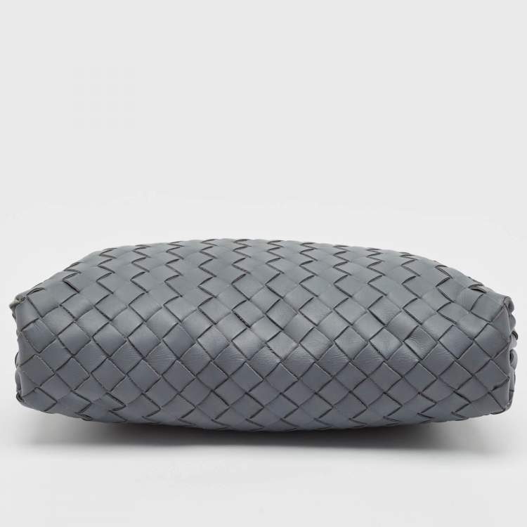Pre Owned Bottega Veneta Grey Intrecciato Leather Oversized Zip Pouch 