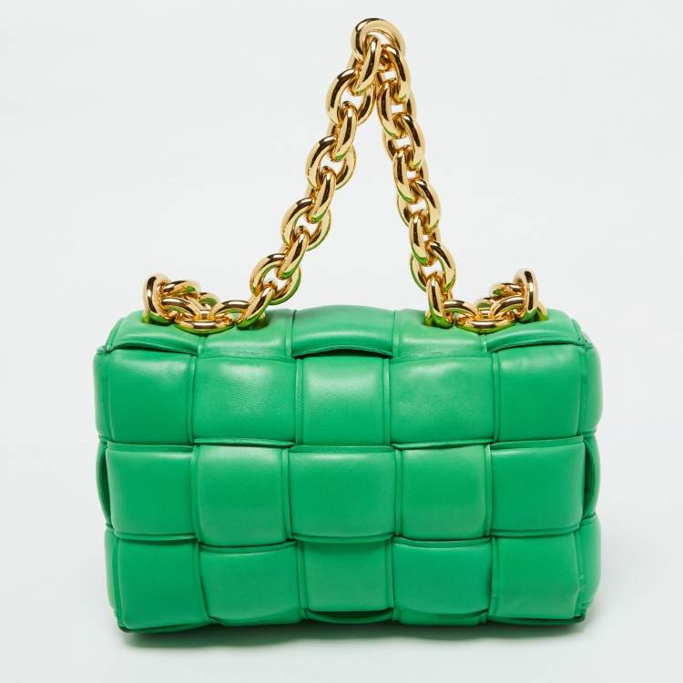 Pre Owned Bottega Veneta Green Padded Leather Cassette Chain Bag