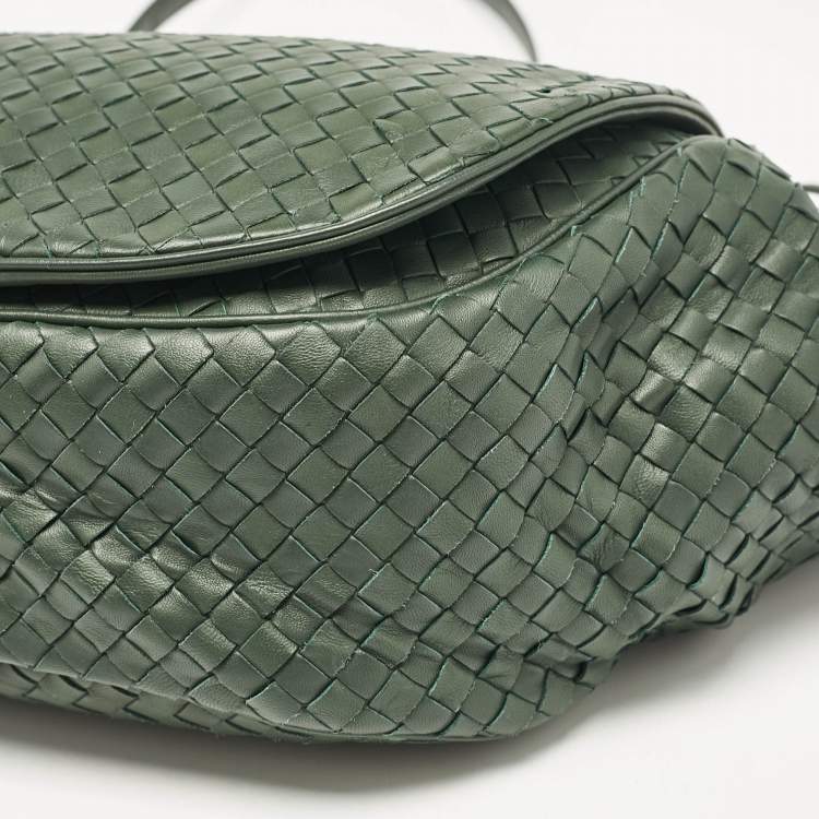 Pre Owned Bottega Veneta Green Intrecciato Leather Flap Messenger Bag