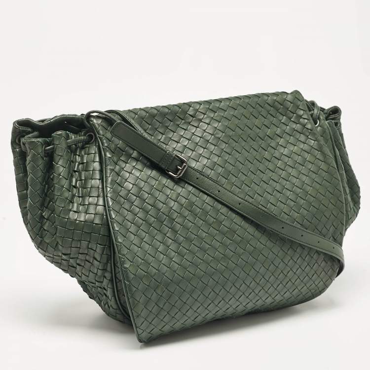 Pre Owned Bottega Veneta Green Intrecciato Leather Flap Messenger Bag