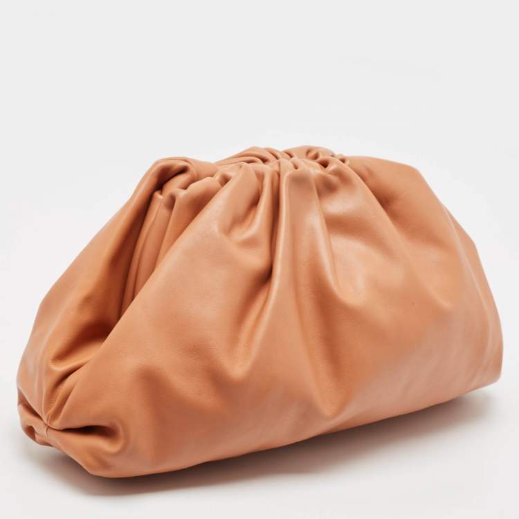 Pre Owned Bottega Veneta Brown Leather The Pouch Clutch